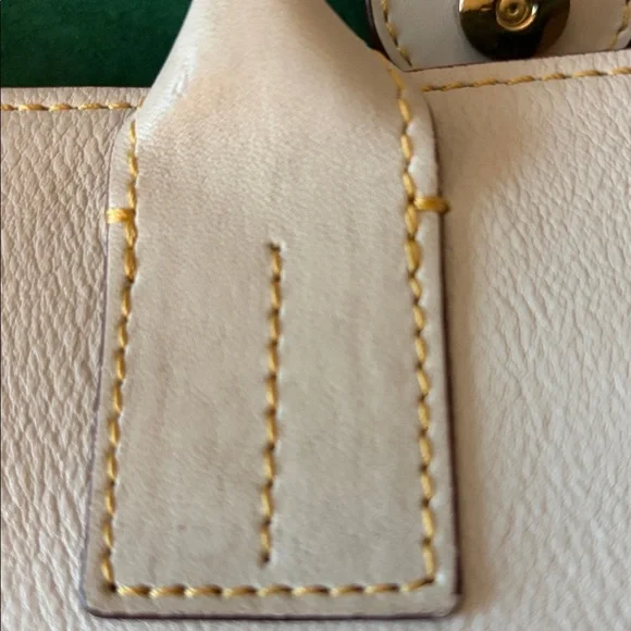 Dooney and Bourke leather Florentine medium Russle Ecru tore Bag. - Picture 13 of 13